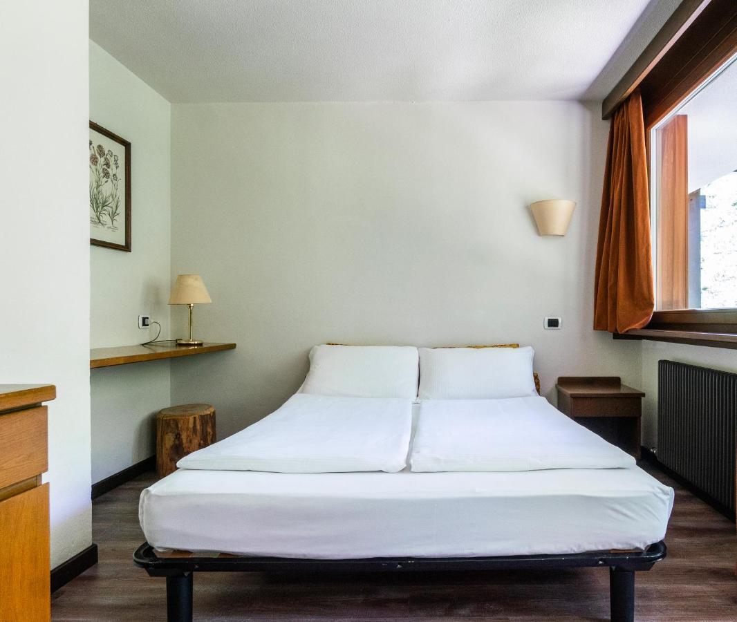 Ambiez Residencehotel Madonna Esterno foto