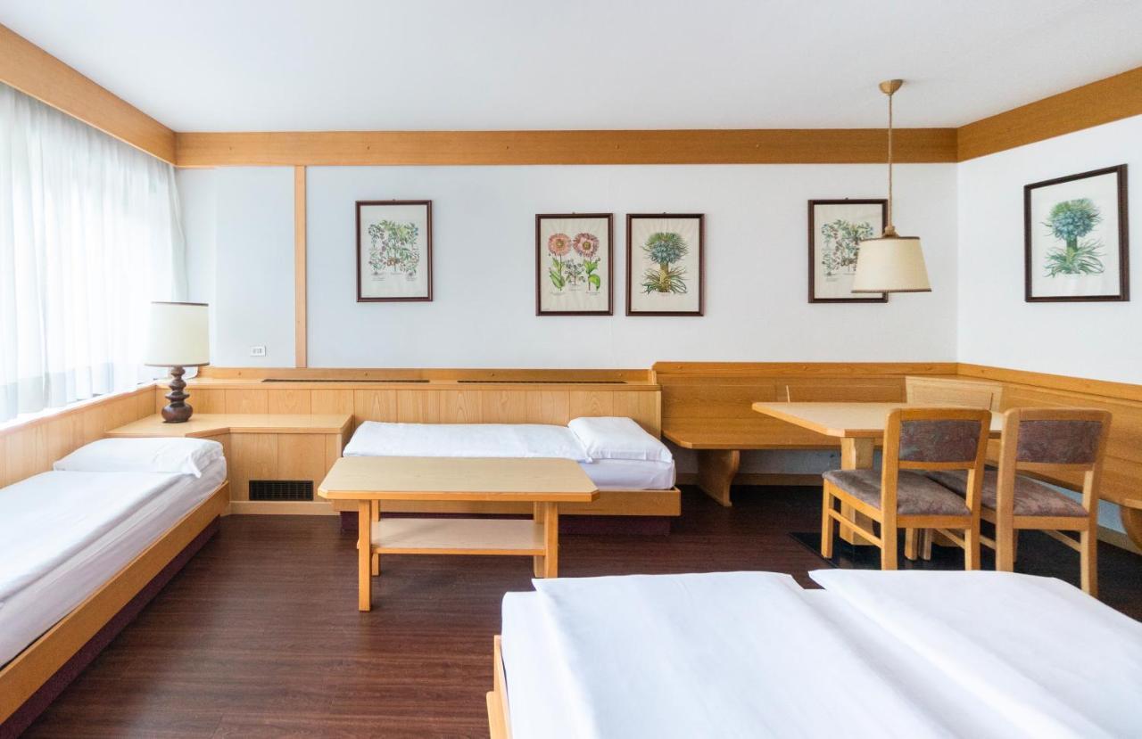 Ambiez Residencehotel Madonna Esterno foto